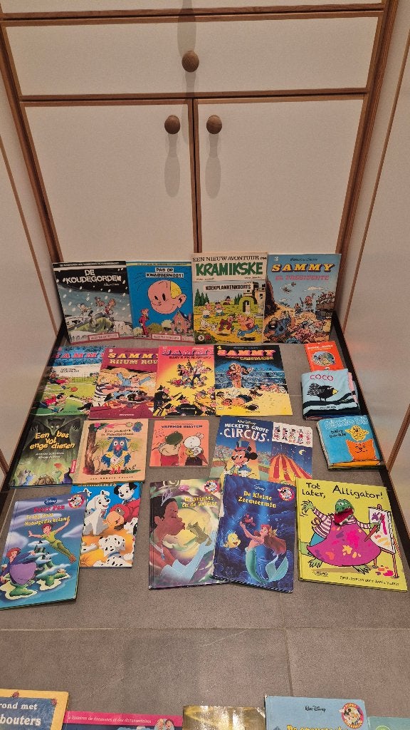 Richard Scarry, Lassie, Marc de Bel, Suske en Wiske, Spirit,, Boeken, Ophalen of Verzenden, Zo goed als nieuw