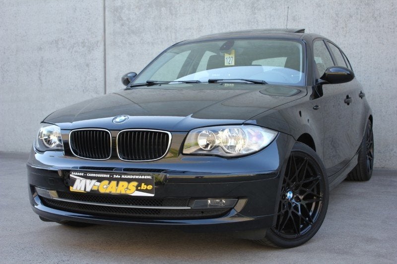 BMW 116i/5-deur/schuifdak/leder, 90 kW, Euro 5, 1995 cc, Zwart