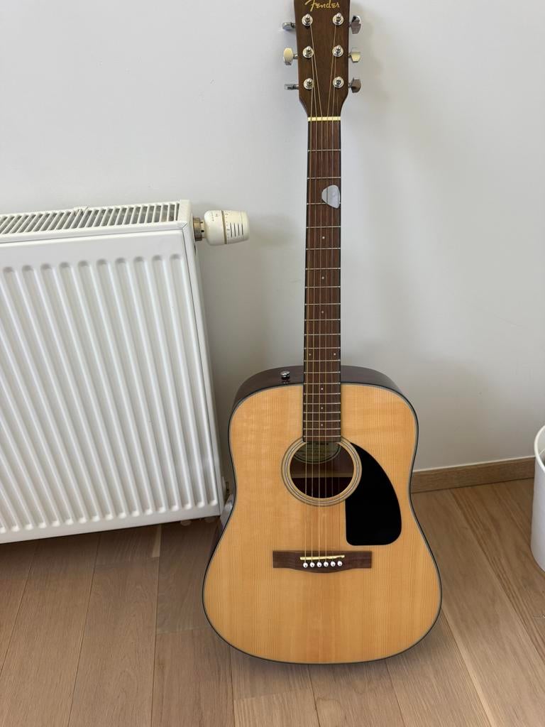 Fender CD 60 Guitar, Enlèvement, Comme neuf