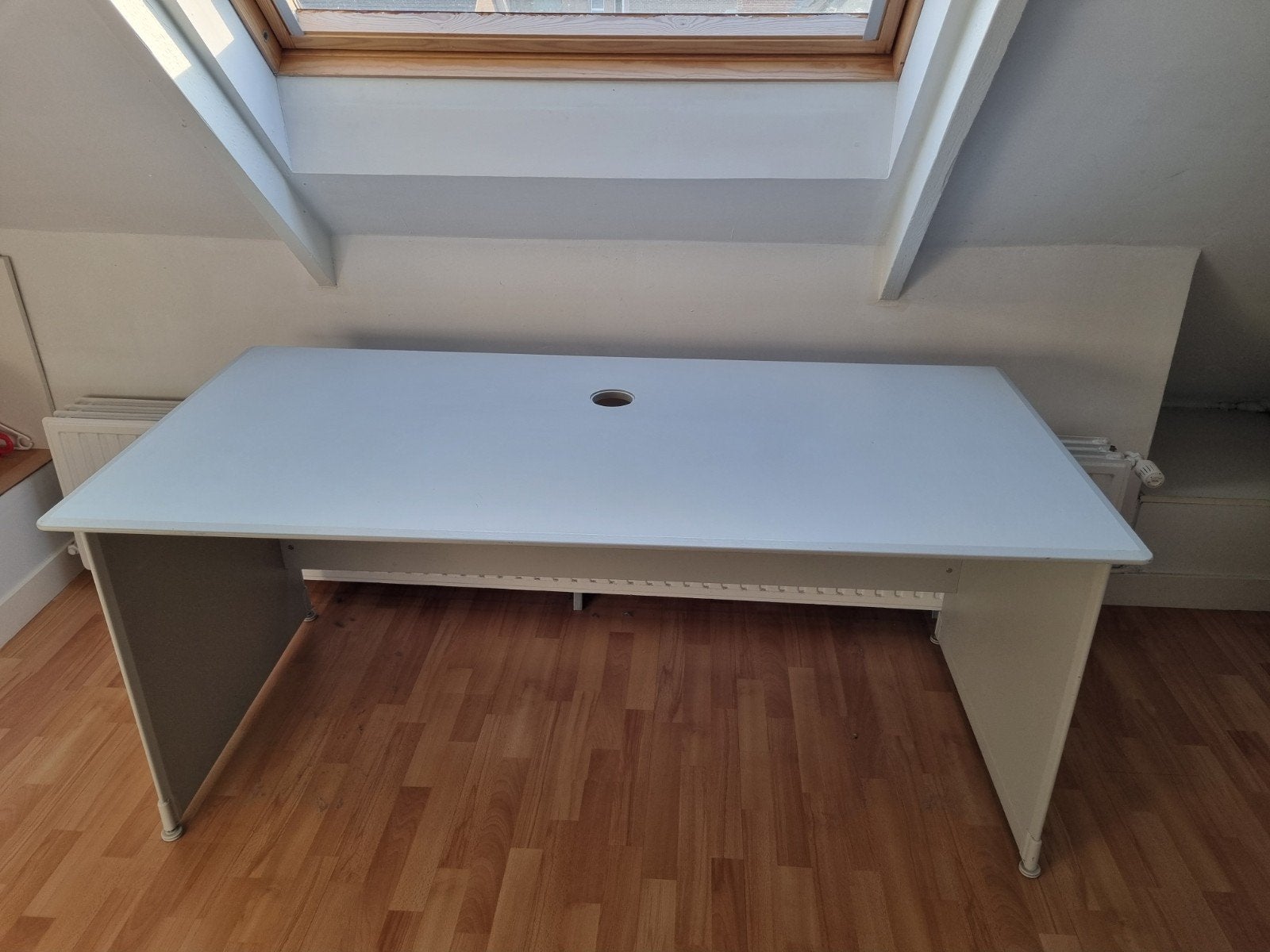 Grote bureau te koop, Ophalen, Gebruikt, Grijs, Computerbureau