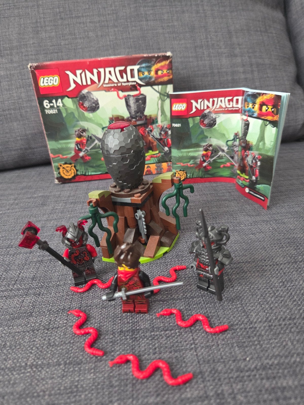 Lego Ninjago de Vermillion aanval 70621, Ophalen of Verzenden, Zo goed als nieuw, Figuurtje(s)