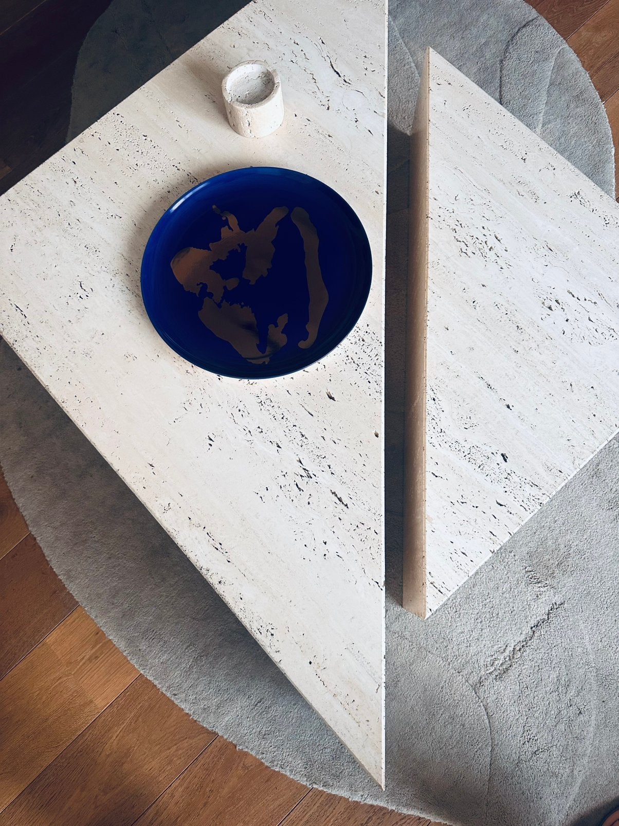 Table basse vintage en travertin à deux niveaux, Maison & Meubles, Enlèvement