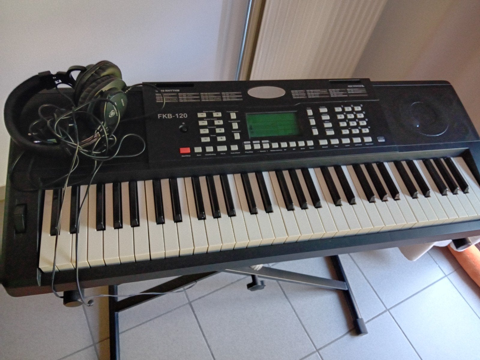 Piano FXB120 36 + support+sac+casque, Musique & Instruments, Claviers, Enlèvement