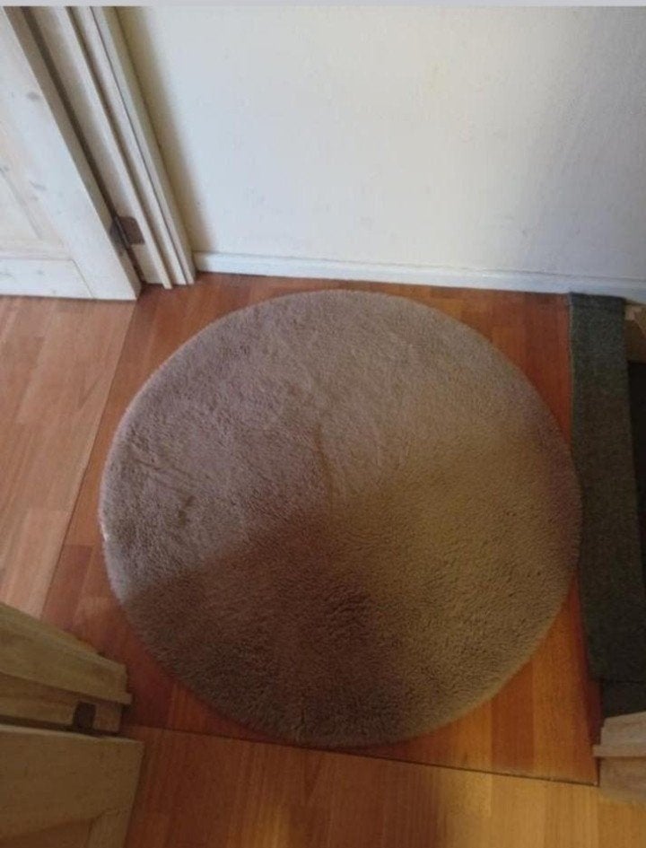 tapis rond, Enlèvement, Rond