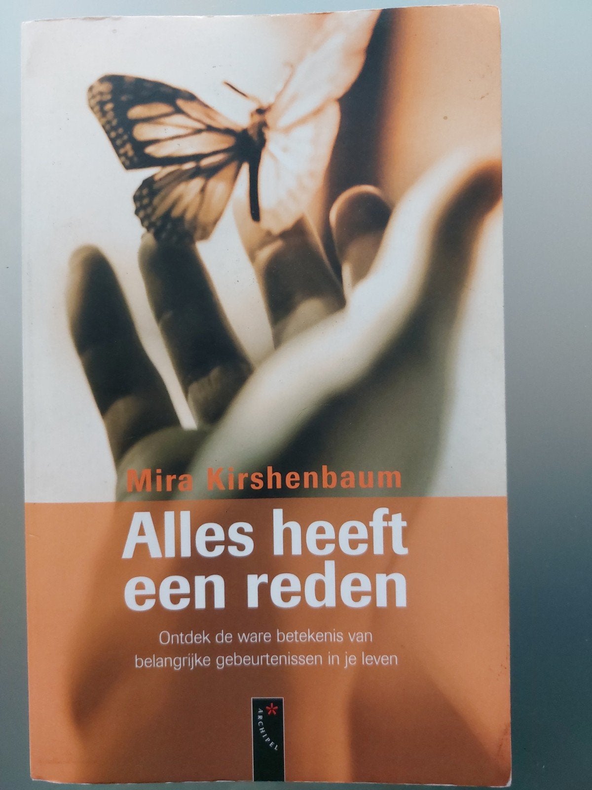 Mira Kirshenbaum - Alles heeft een reden, Ophalen of Verzenden, Mira Kirshenbaum