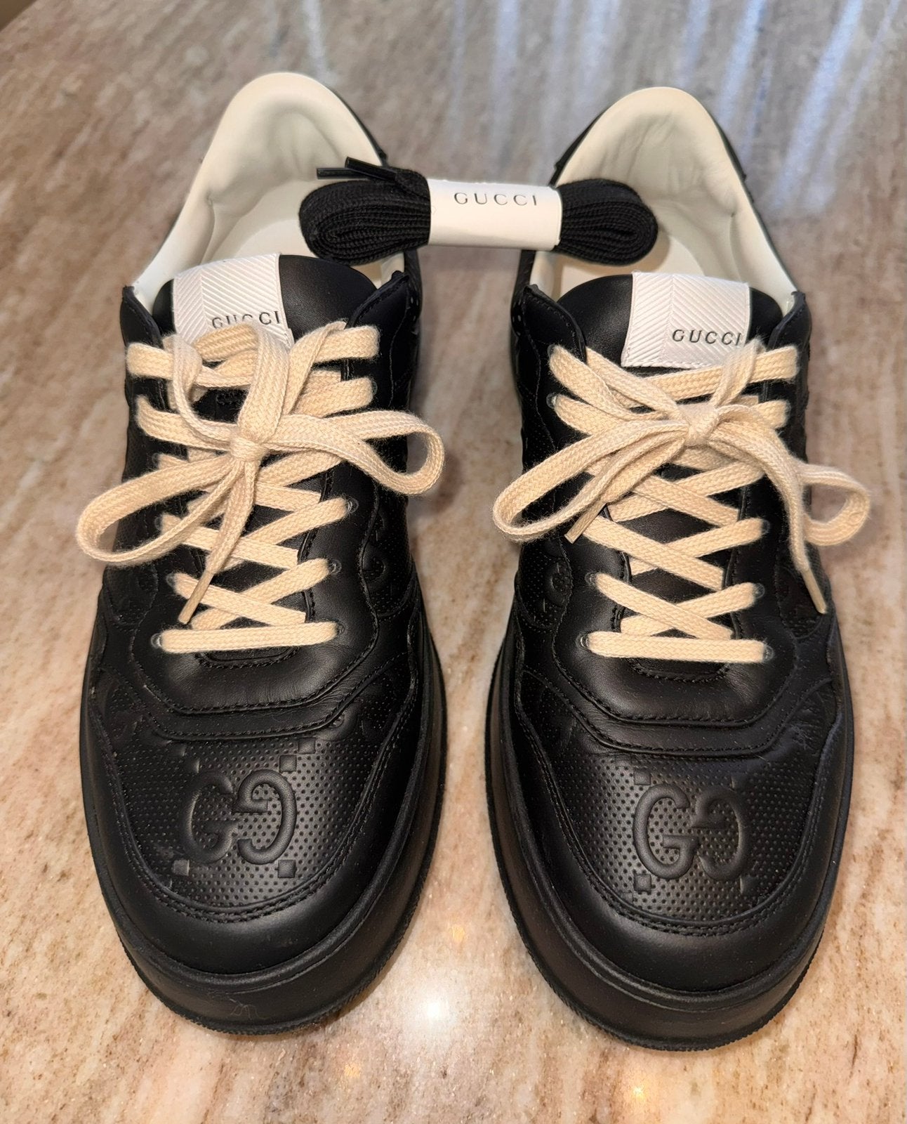 Basket Gucci Screener Sneaker GG Embossed Noir, Vêtements | Hommes, Chaussures, Enlèvement ou Envoi, Porté, Baskets, Noir