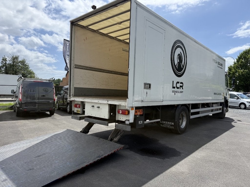 DAF CF 290 FA, 2017, 479.000km, Euro 6 Bak + Klep Dhollandia, Auto's, Vrachtwagens, Automaat, Euro 6, Wit, Bedrijf