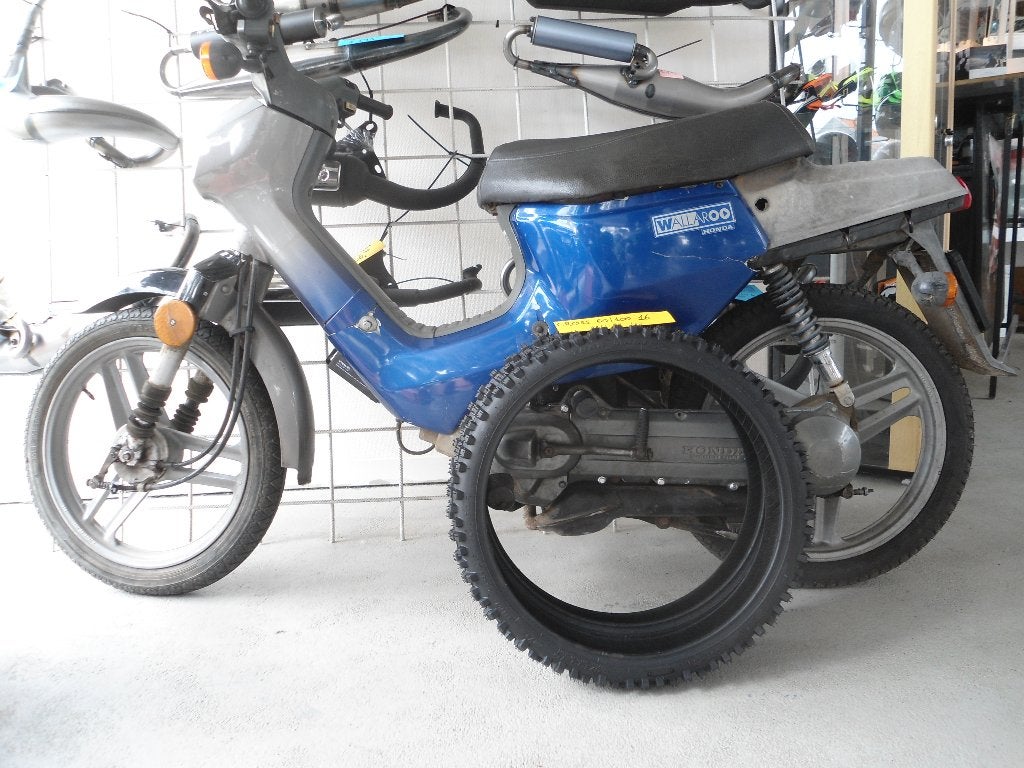 Honda Wallaroo Sky Peugeot Fox Piaggio Liberty : pneu cross, Enlèvement, Neuf, Autres types, Honda wallaroo sky peugeot fox piaggio liberty
