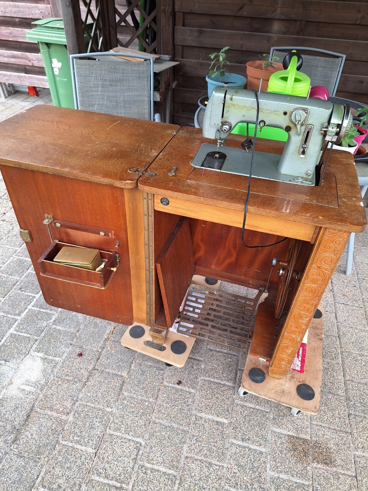 machine à coudre Torpille, Antiquités & Art, Antiquités | Machines à coudre, Enlèvement