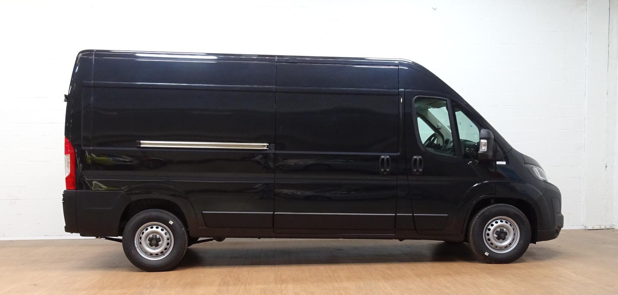 Peugeot Boxer 2.2 BlueHDi S&S 180 440 L3H2 Heavy Auto, Auto's, 4 deurs, Stof, 4 cilinders, Cruise Control