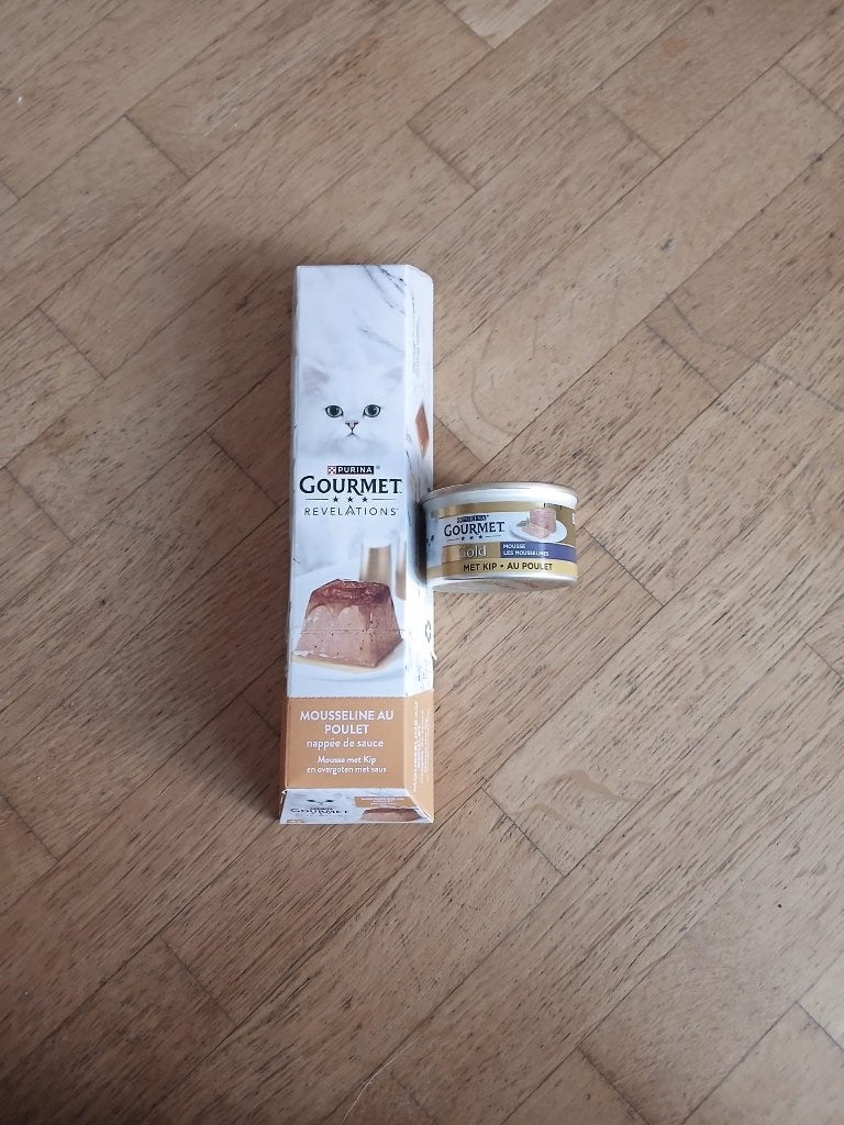 Nourriture pour chat (Purina Gourmet), Enlèvement, Chat