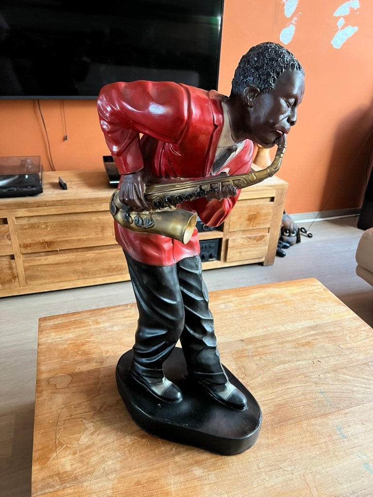beeld saxofoon speler, Verzenden, Beschilderd, Beeld, Rood