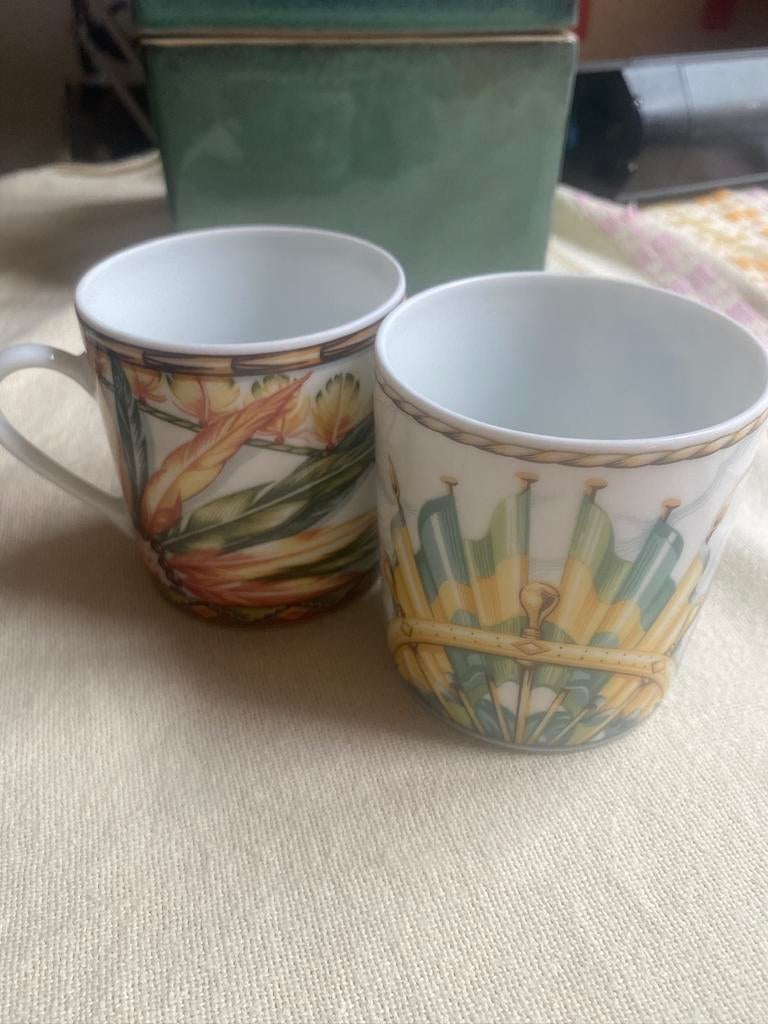 Hermès FLAMME en KARAJA PATCHWORK collectie kleine kopjes, Ophalen of Verzenden, Zo goed als nieuw
