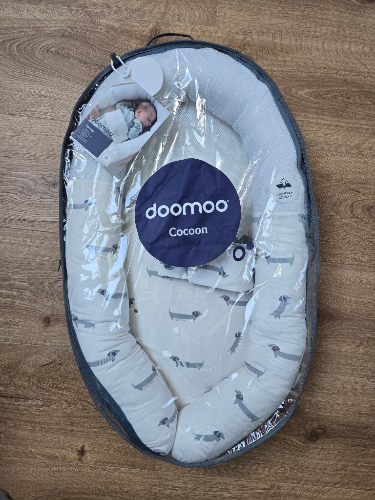 Doomoo babynestje, Kinderen en Baby's, Ophalen, Zo goed als nieuw