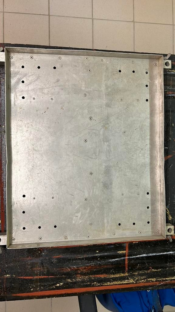 Plancher de pêche en aluminium, Enlèvement, Comme neuf