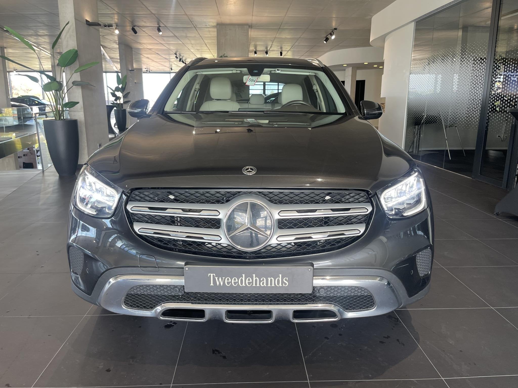 Mercedes-Benz GLC SUV 200 Business Solution 4MATIC + CARPLAY, Automaat, 197 pk, Gebruikt, 4 cilinders