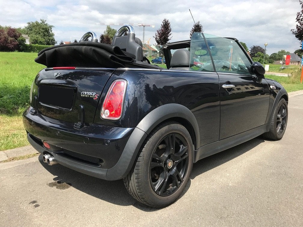 Cooper S Cabrio 1 Eig volleder zwart PDC Xenon PN 47000 EU, 4 zetels, Achterwielaandrijving, 199 g/km, Zwart