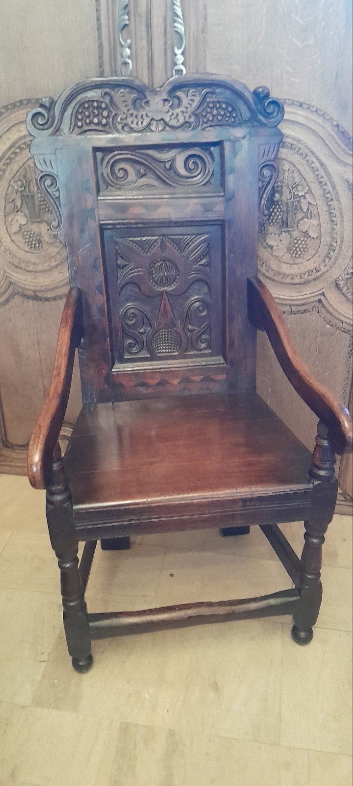 Fauteuil uit de periode Charles ll rond 1650, Antiek en Kunst, Antiek | Meubels | Stoelen en Sofa's, Ophalen