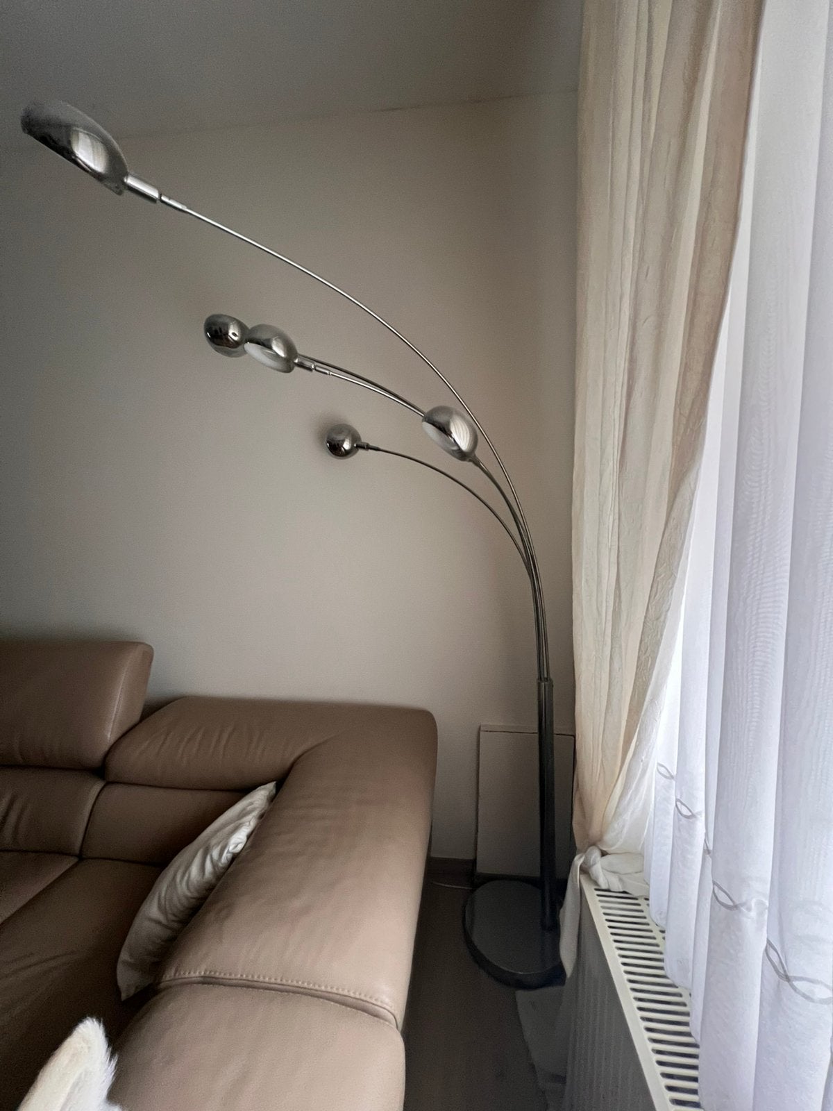 Design lamp, Huis en Inrichting, Lampen | Vloerlampen, Ophalen, Zo goed als nieuw