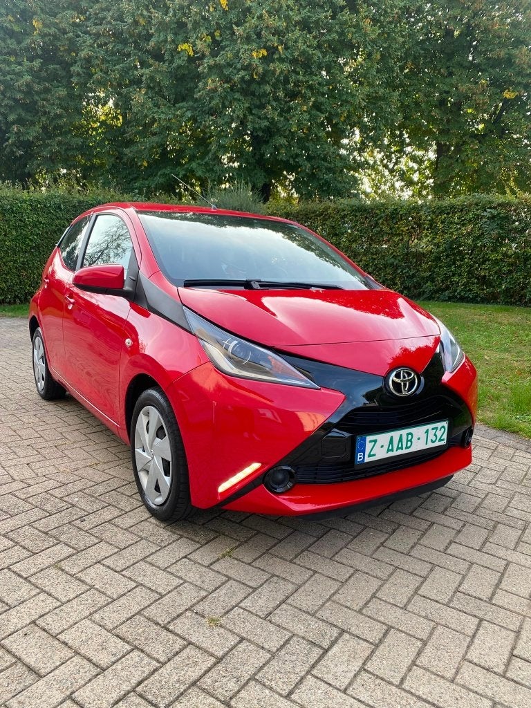Toyota Aygo 1.0 VVT-i-x-play M/M, Auto's, Stof, Bedrijf, 3 cilinders, Aygo