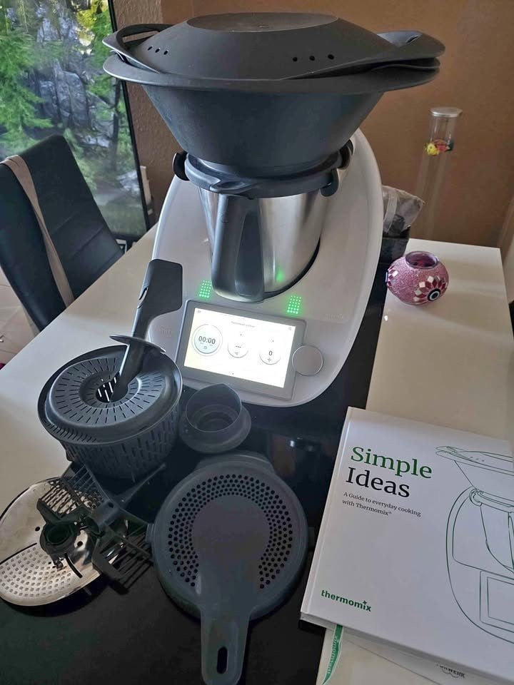Thermomix TM6, Elektronische apparatuur, 3 snelheden of meer, Ophalen of Verzenden, Zo goed als nieuw, 2 tot 3 liter