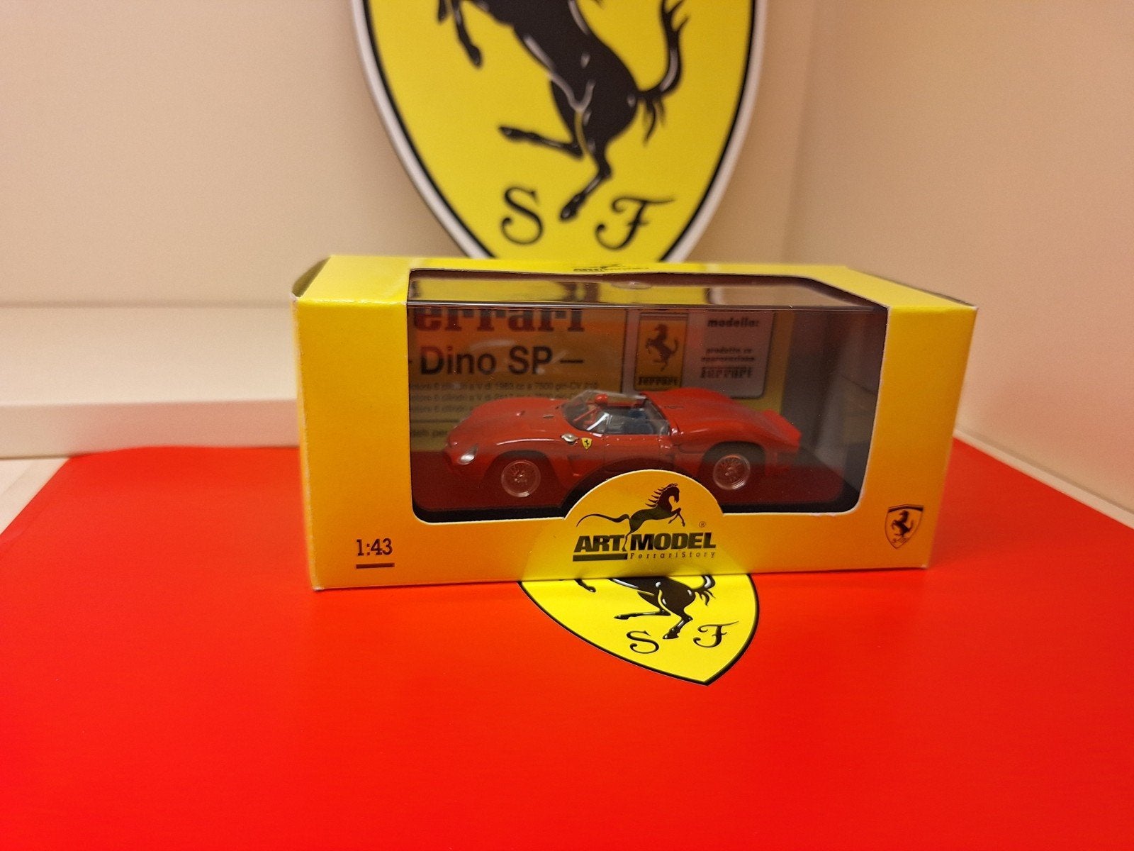 Ferrari Dino SP Art Model 1/43, Ophalen of Verzenden, Zo goed als nieuw, Auto, Overige merken