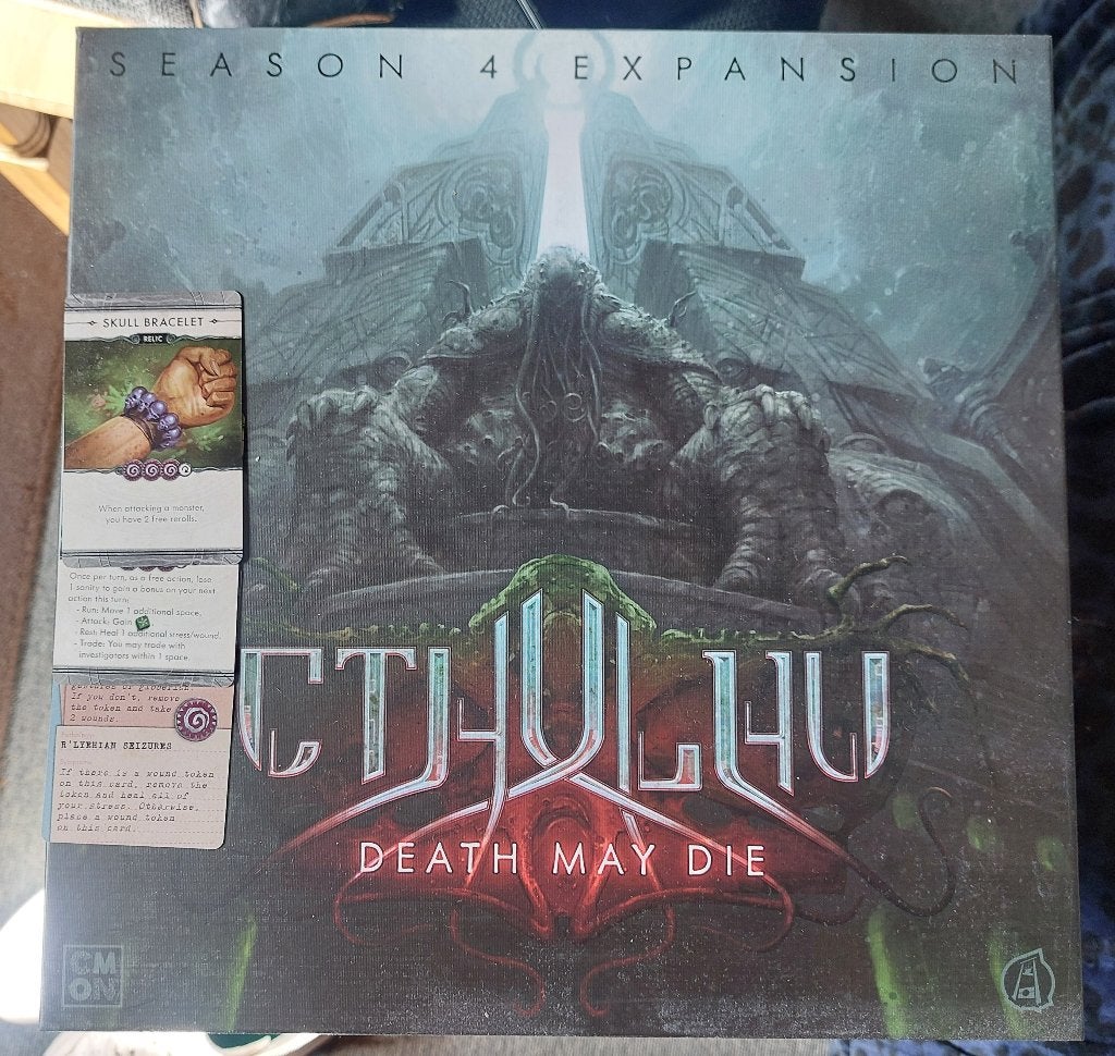 Cthulhu: Death May Die – Season 4 Expansion + Relic Cards, Enlèvement ou Envoi, Comme neuf