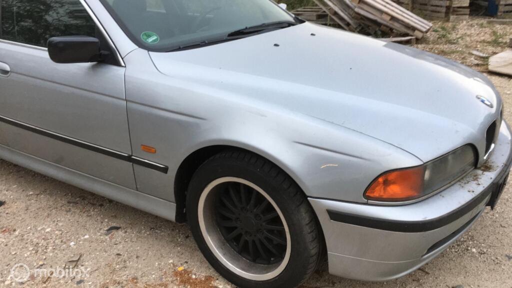 BMW 5-serie 520i 1997 Arktis Silber  247.000 km, Gebruikt, BMW, BMW