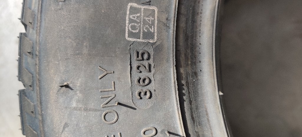 Banden 155/70 r12c, 155 mm, Nieuw, Band(en), 12 inch