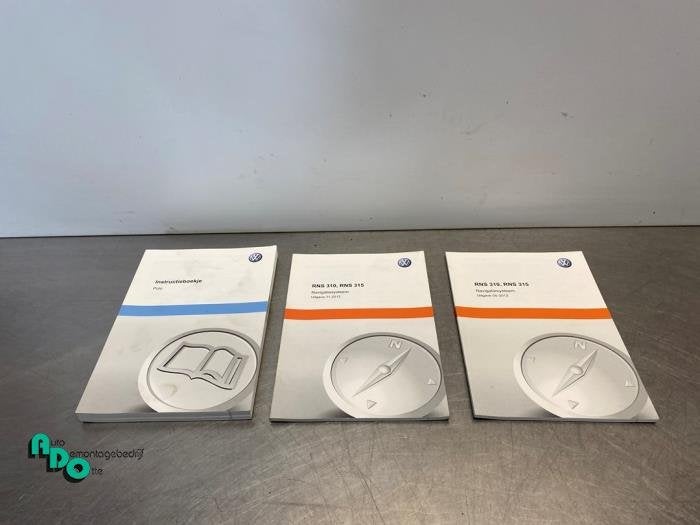 Livret d'instructions d'un Volkswagen Polo (Polo 09-), Volkswagen, -, 3 mois de garantie, Utilisé