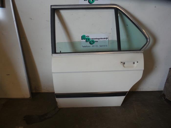 Portière 4portes arrière gauche d'un BMW 5-Serie (5-Serie, -, 3 mois de garantie, Utilisé, Porte