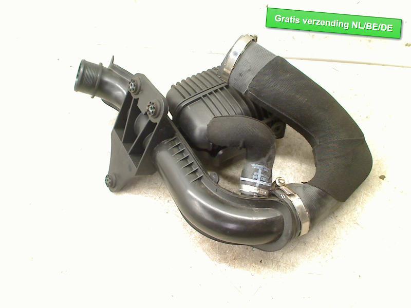 INTERCOOLER PIPE Audi A6 Avant (C7) (4G0145709M), Dhr. R. de Gouw, Audi, Utilisé, De Bloemendaal 21 21
5221 EB  'S HERTOGENBOSCH, NL