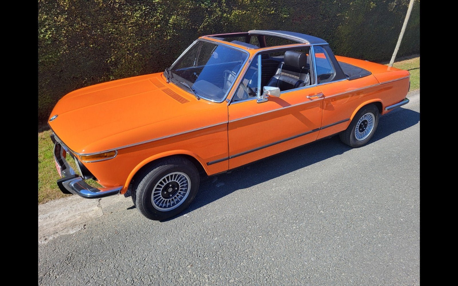 BMW Baur Cabrio E10 1975 en parfait état avec carnet, Autos, Oldtimers & Ancêtres, Achat, Carnet d'entretien, Particulier, BMW
