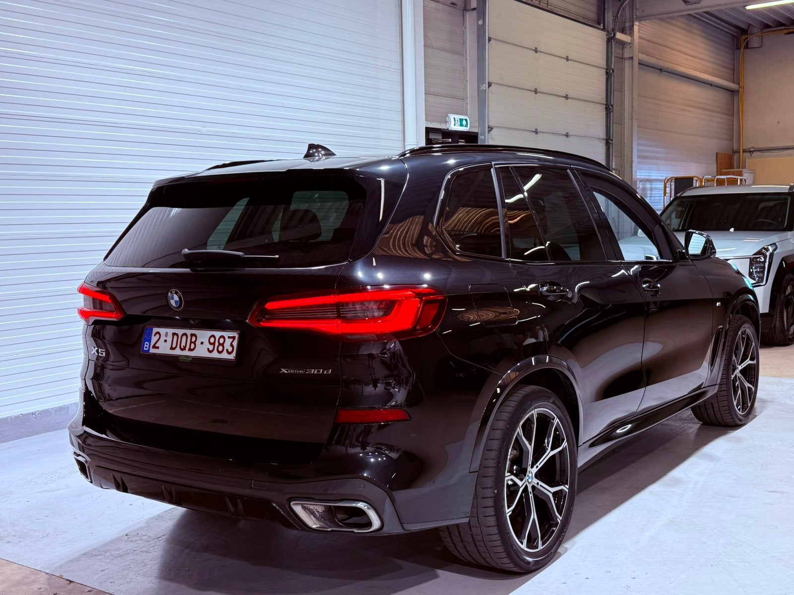 BMW X5 / 3.0 D Bi Turbo / M Pakket / 2019 / Dealer onderhou., Auto's, Automaat, Zwart, Leder, 5 deurs