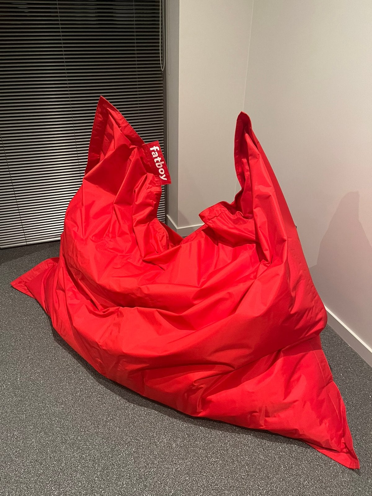 Comfortabele Fatboy zitzak, Maison & Meubles, Sièges-poires, Enlèvement, Comme neuf, Rouge, Pouf