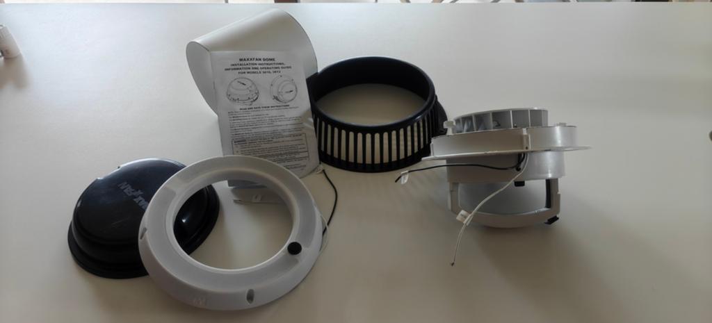 Maxfan Dome plus met LED verlichting NIEUW!, Caravans en Kamperen, Particulier