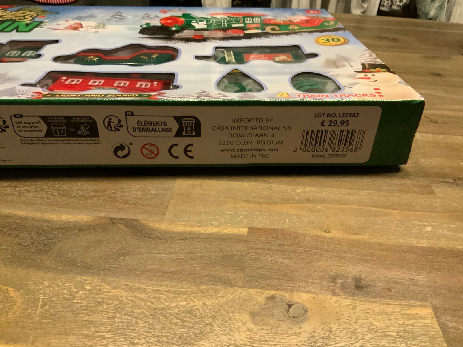 Leuke kersttrein met licht en geluid 30 delig NIEUW, Huis en Inrichting, Ophalen of Verzenden, Nieuw