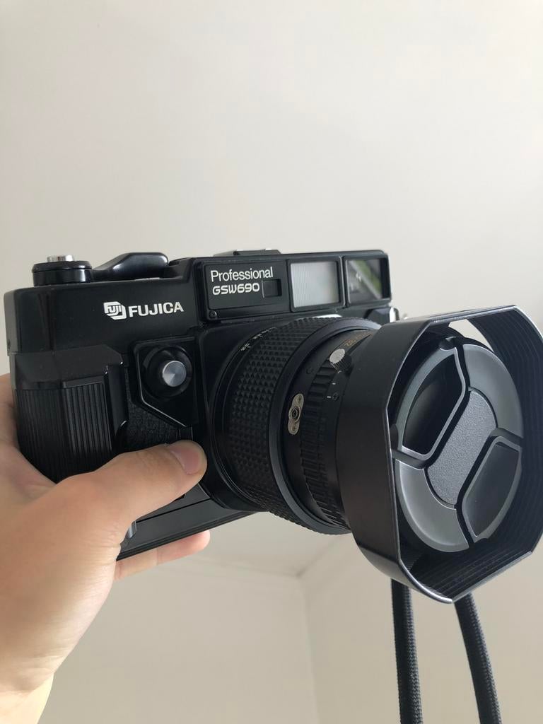 Fujica gsw690, Audio, Tv en Foto, Fotocamera's Analoog, Zo goed als nieuw, Fuji, Ophalen