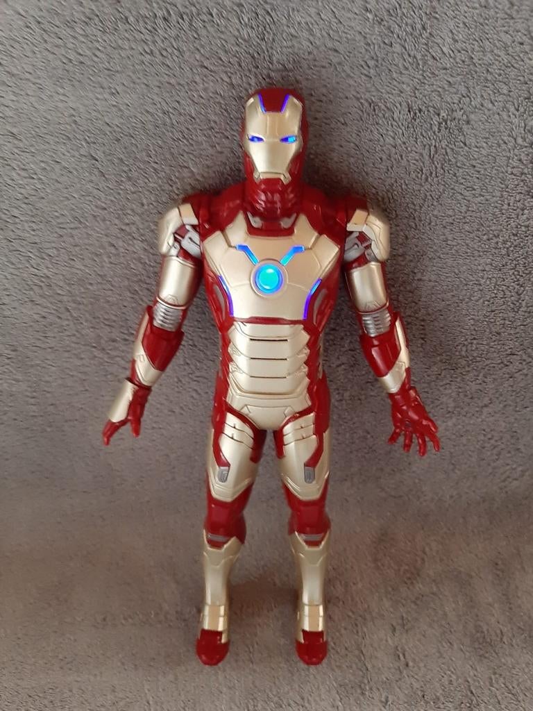Hasbro Marvel Iron Man 3 Arc Strike actiefiguur     A2, Ophalen of Verzenden