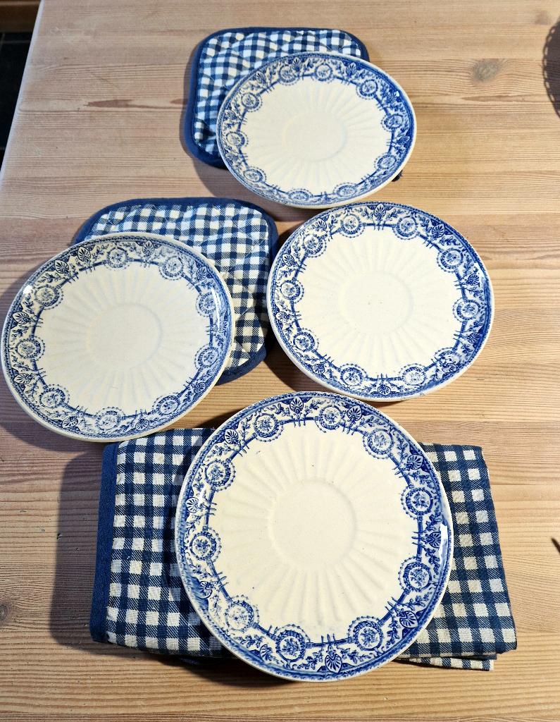 4 sous tasses Boch, Enlèvement ou Envoi