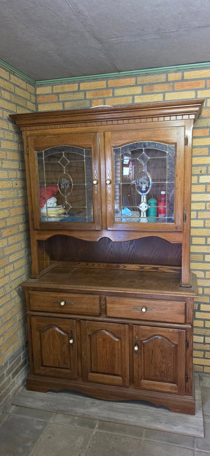 eikenhouten buffetkast met glas in lood deuren, Ophalen, Glas