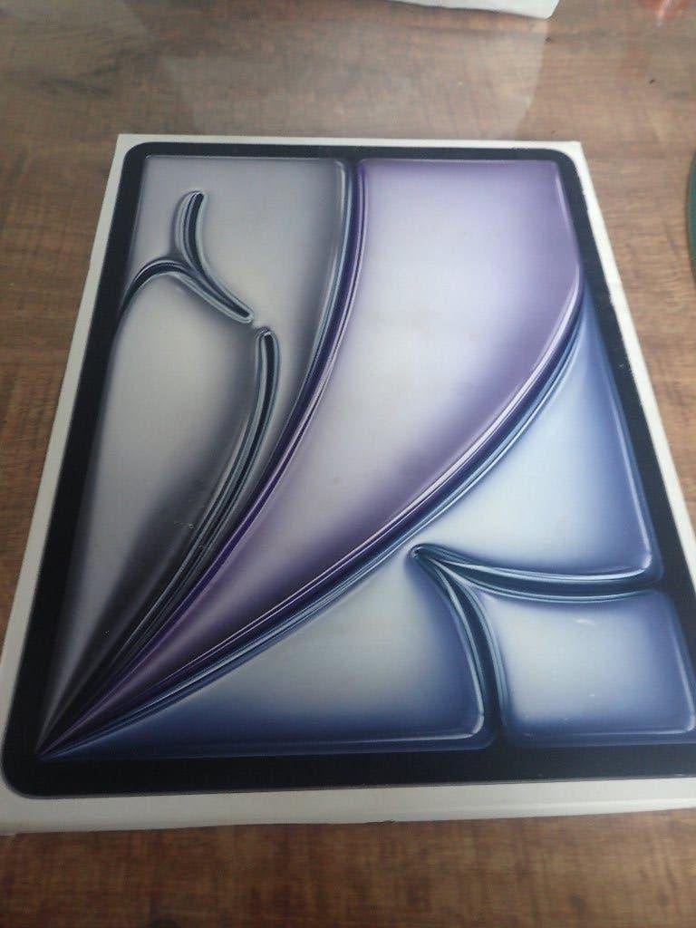 I pad Air 13 inch (M4 )2026 128 GB, als nieuw, Computers en Software, Ophalen, 13 inch of meer, Apple iPad, Zo goed als nieuw