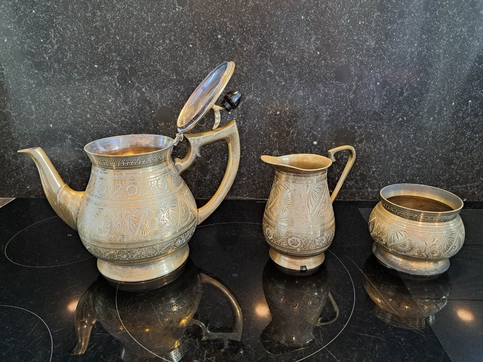 Theekan, melkkan, suikerpot in nikkelzilver, Antiek en Kunst, Antiek | Brons en Koper, Ophalen