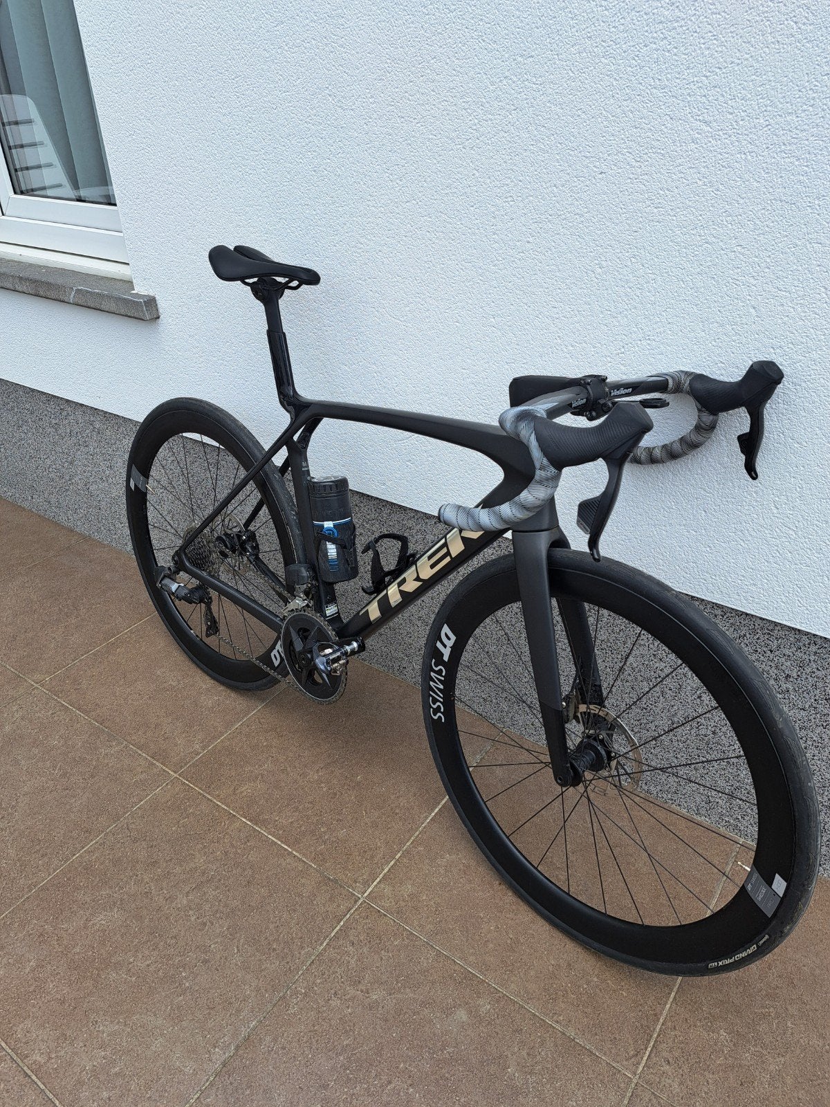 Trek Madone, Ophalen