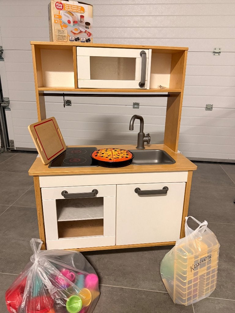 Ikea keukentje met VEEL toebehoren, Ophalen, Gebruikt, Hout, Speelkeuken