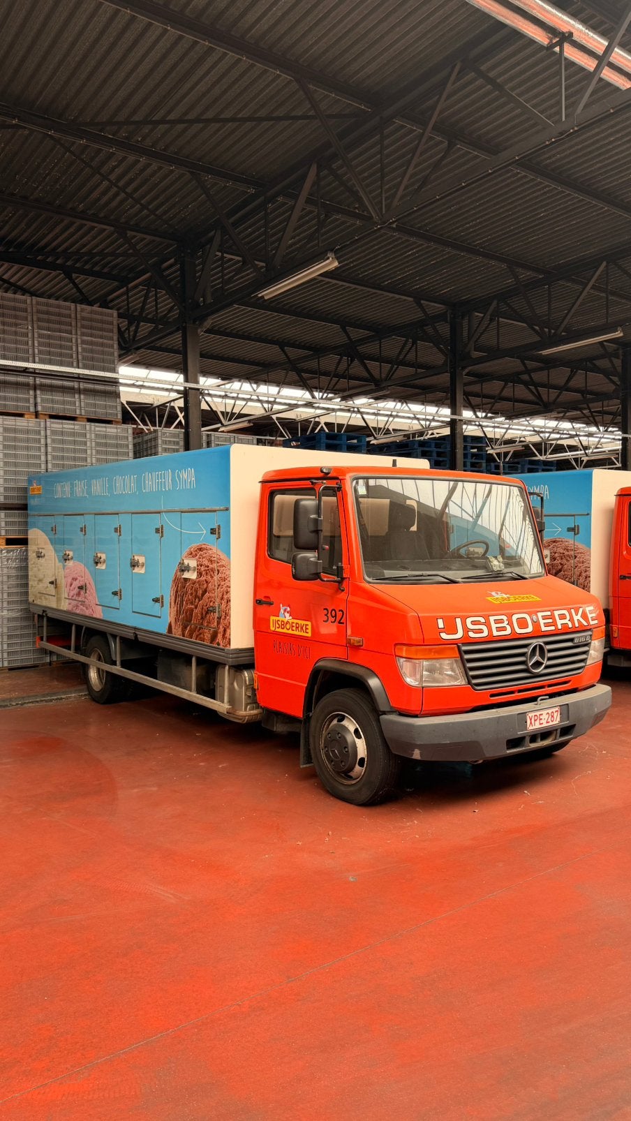Mercedes-Benz Vario 816D Vrieswagen – 2007 – 463.000 km, Auto's, Vrachtwagens, Zwart, Overige kleuren, Mercedes-Benz, Particulier