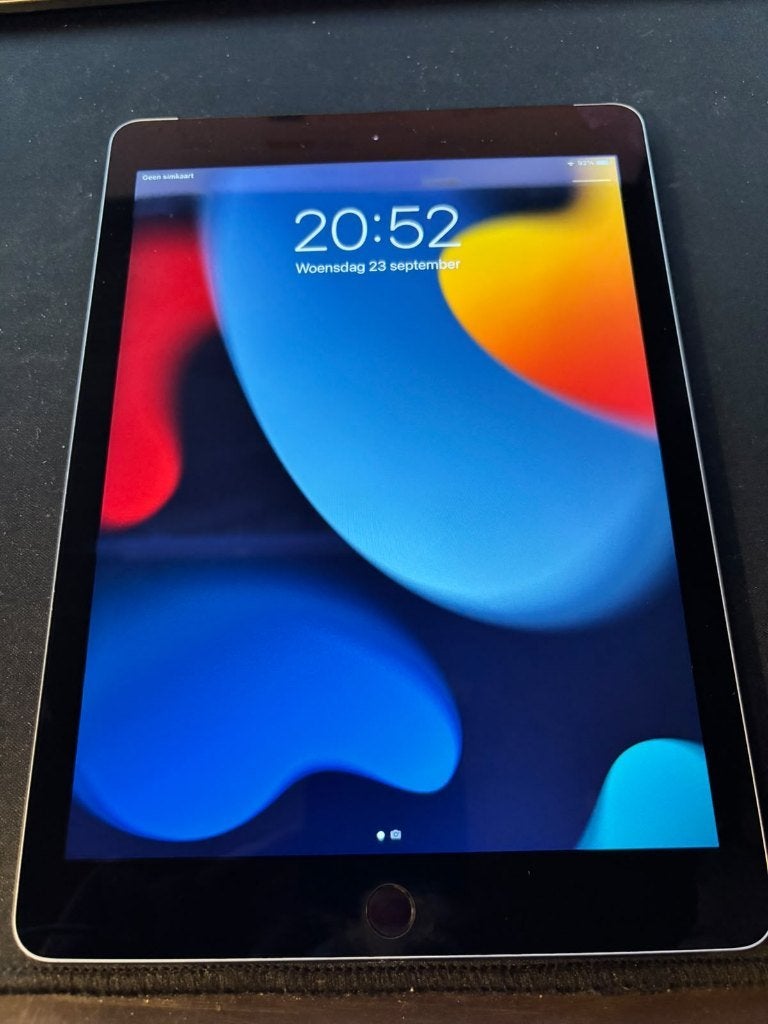 iPad Air 2 (Wi-Fi + Cellular), Computers en Software, 9 inch, Gebruikt, Apple iPad, Zwart