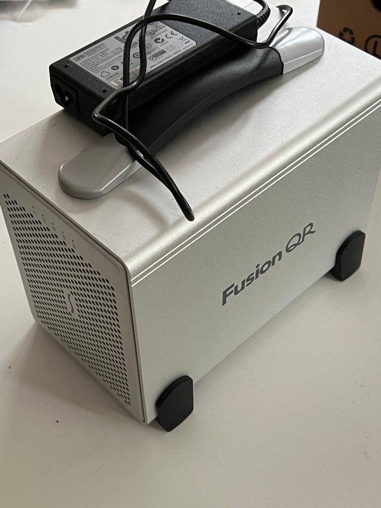 NAS Sonnet Fusion QR-4-Bay DS400 Apple & Windows SONNETTECH, Ophalen of Verzenden, Gebruikt