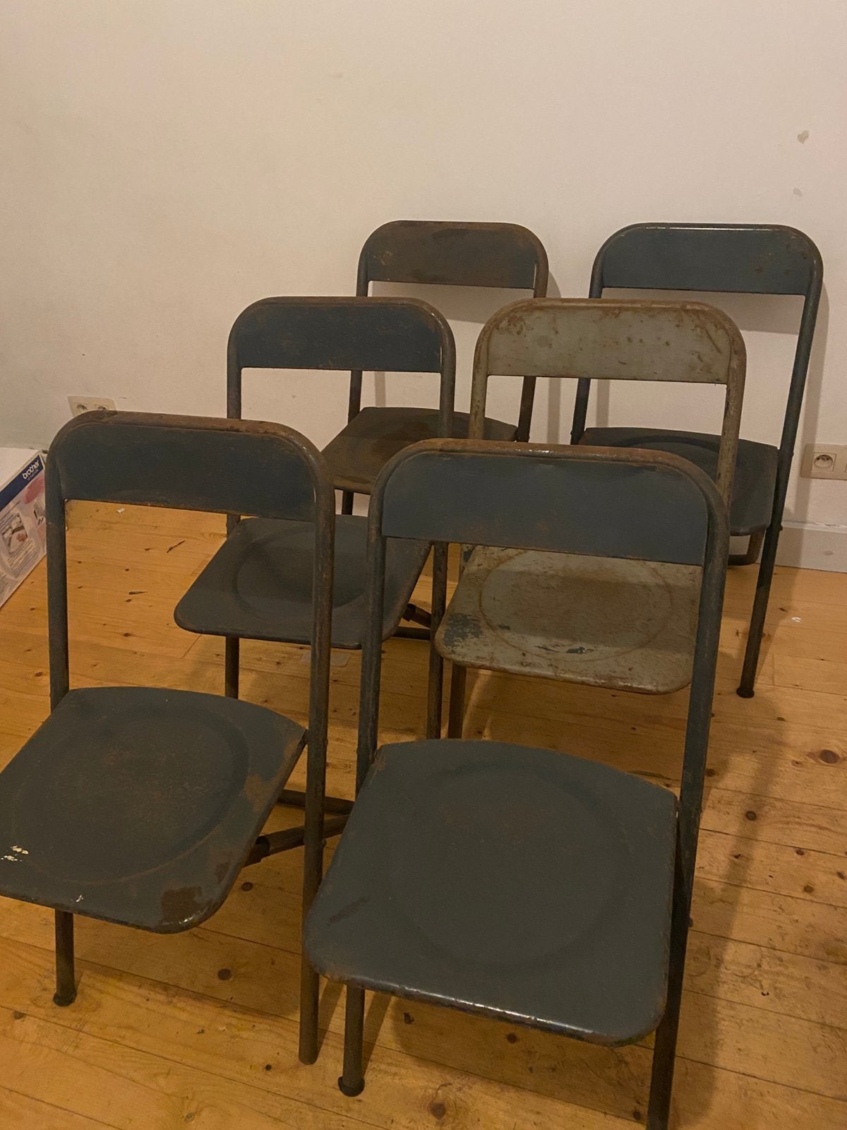 Set 6 vintage industriële metalen klapstoelen mid century, Huis en Inrichting, Ophalen, Gebruikt, Metaal, Grijs
