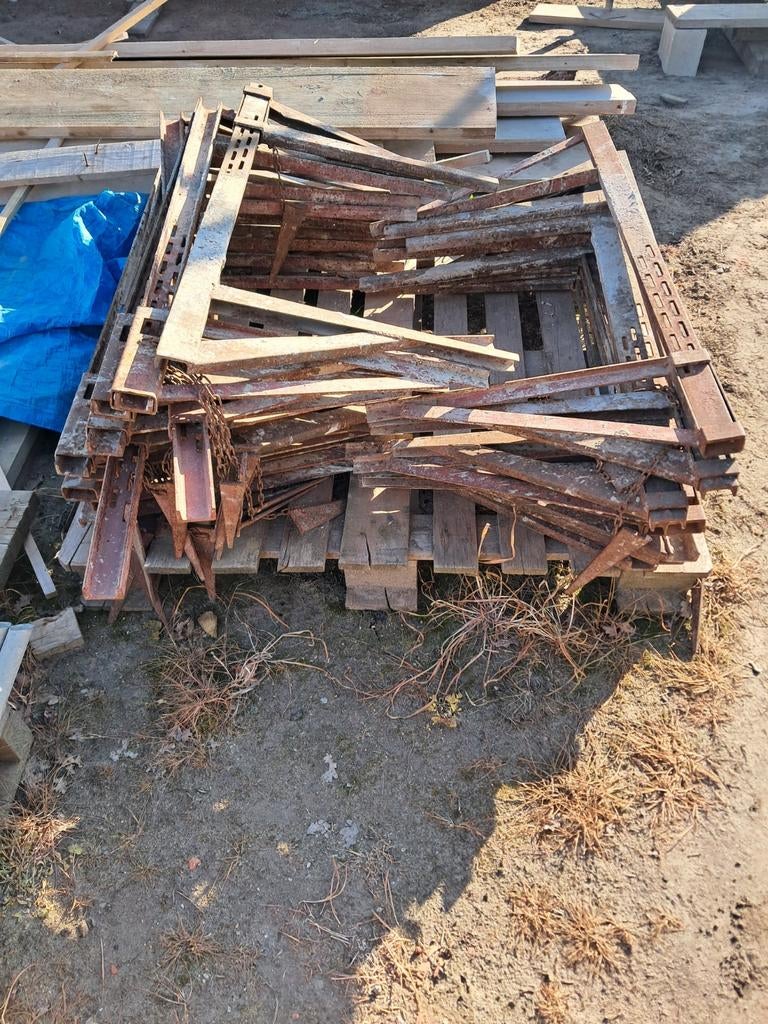 Balkklemmen voor betonbalken, Doe-het-zelf en Bouw, Ophalen